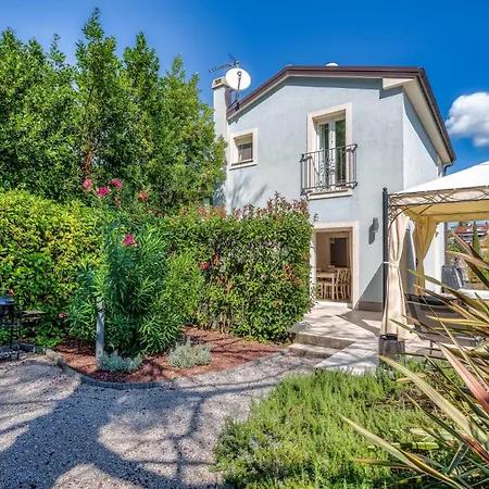 House Andrea Malinska