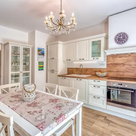 House Andrea Tatil Evi Malinska